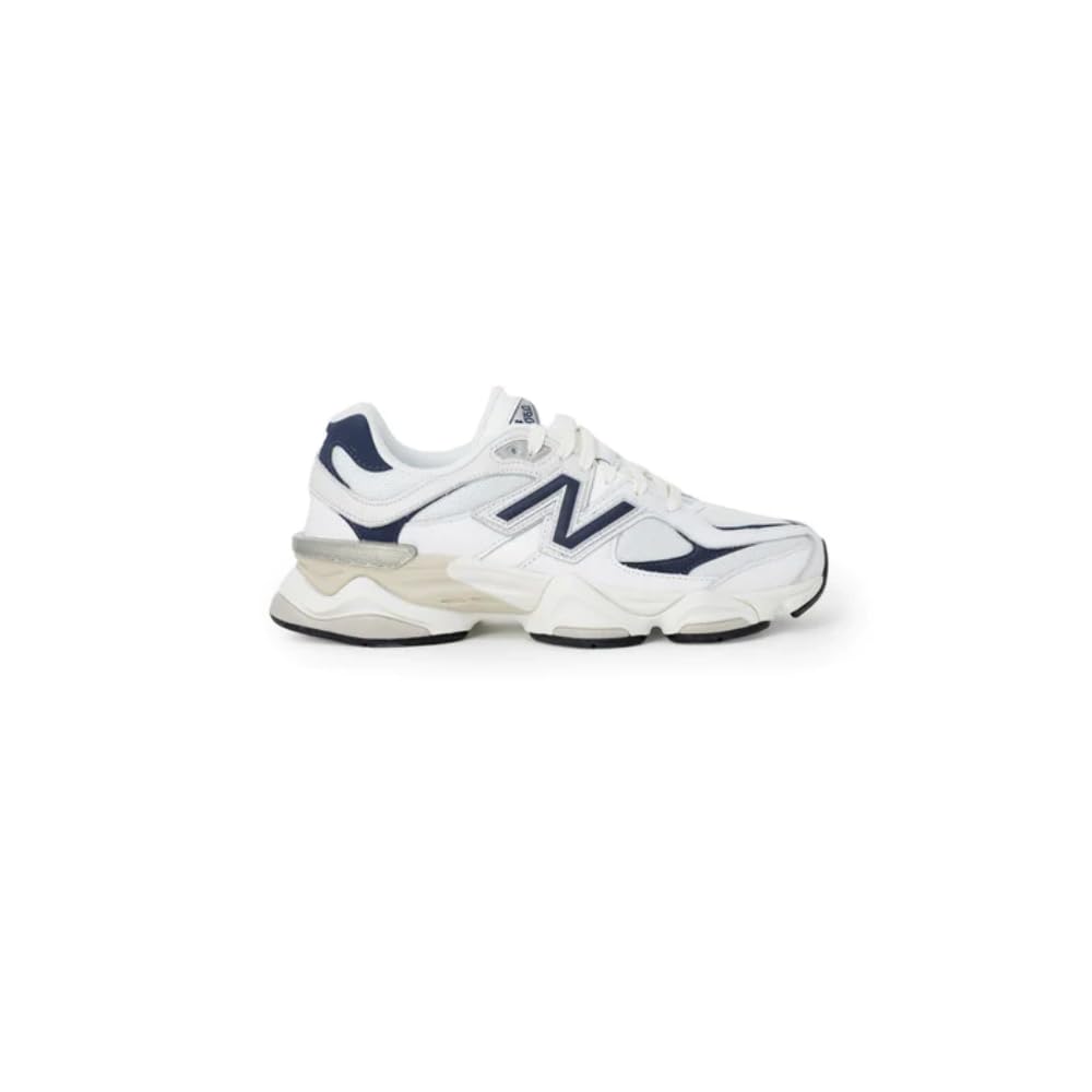 New Balance  FuelCell 990 V6