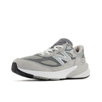 New Balance  FuelCell 990 V6