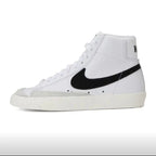 Nike Unisex Adult Blazer Mid 77 Vintage
