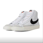 Nike Unisex Adult Blazer Mid 77 Vintage